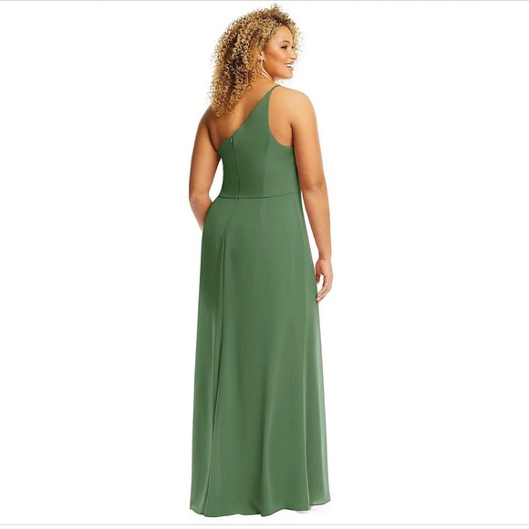 After Six One Shoulder Trumpet Gown With Front Slit Vineyard Green 8R - Picture 2 of 12